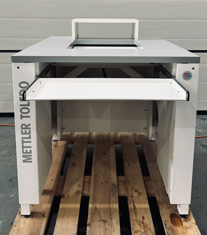 Mettler Toledo Micro Analytical Messtisch